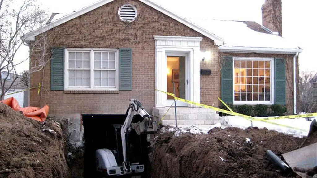 how much does it cost to dig a basement under an existing house